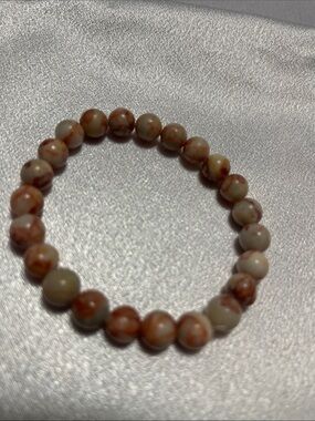 Beaded Stretch Bracelet in Cream and Rust